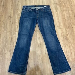 Levi jeans size 15m